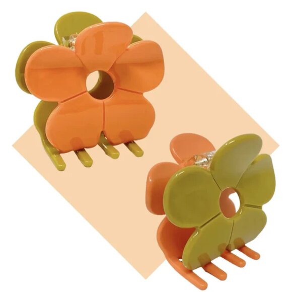 NWT Cleo Daisy Colorblock Orange and Tan Hair Claw Clip - Picture 1 of 5